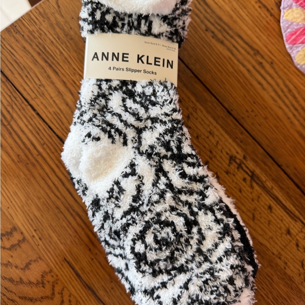 Anne Klein Black and White Plush Slipper Socks 4 pack see additional pictures